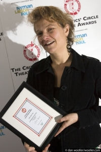 Judith Dimant with Certificate